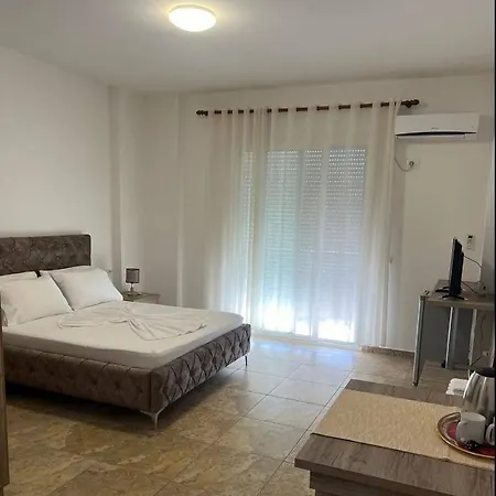 ゲストハウス Vista Mare Vlorë