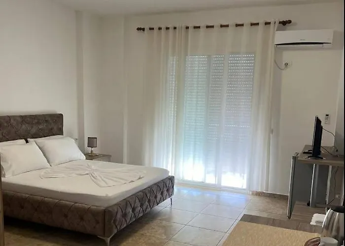 ゲストハウス Vista Mare Vlorë